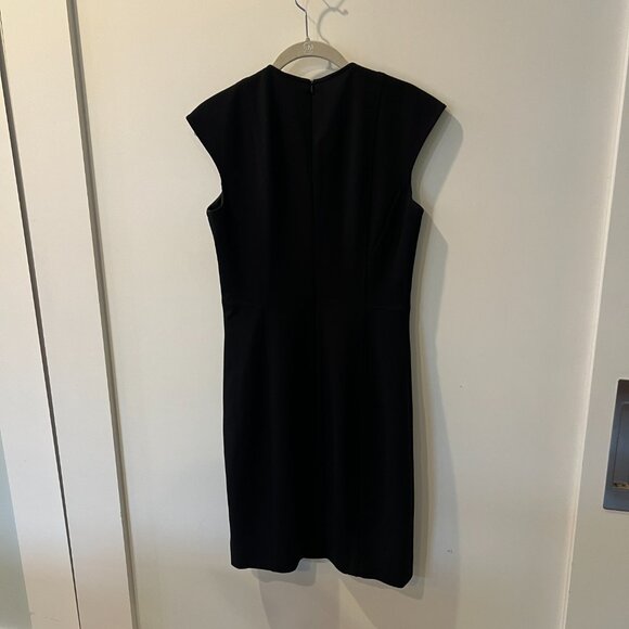 Akris Punto Cap-Sleeve Zip-Front Seamed Dress, Black - Picture 6 of 12